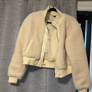 Bar 111 Sherpa cropped jacked